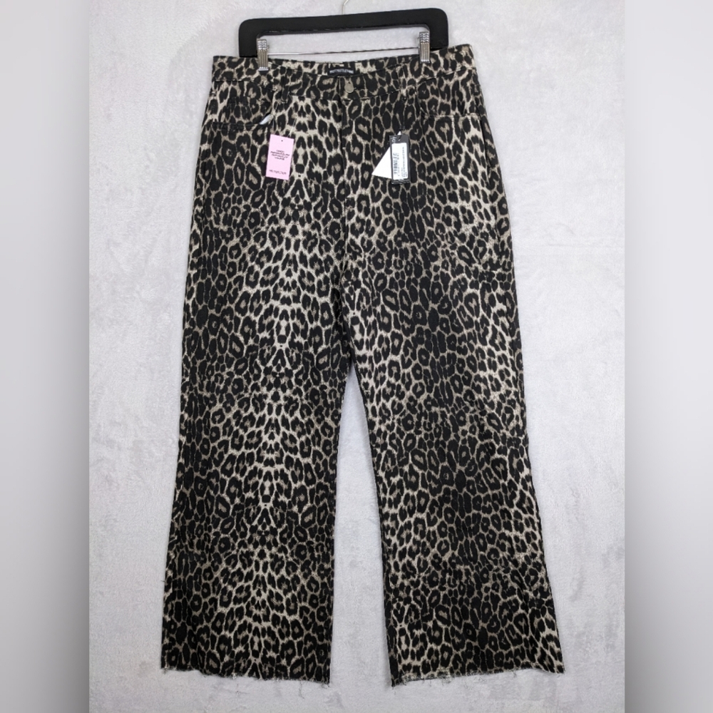 NWT Pretty Little Things Jeans Women 10 Brown Leopard Wide Leg Raw Hem Denim